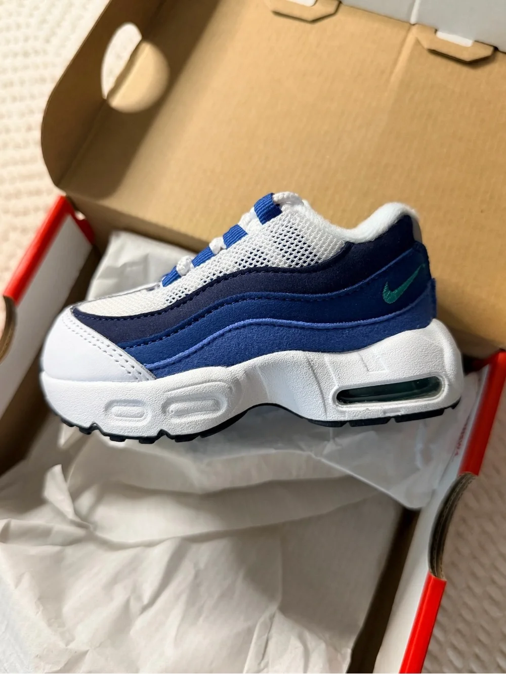 🤍New Nike Air Max 95 PRM sneakers 🤍